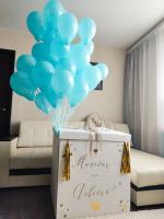 Коробка сюрприз маленькие шары голубые